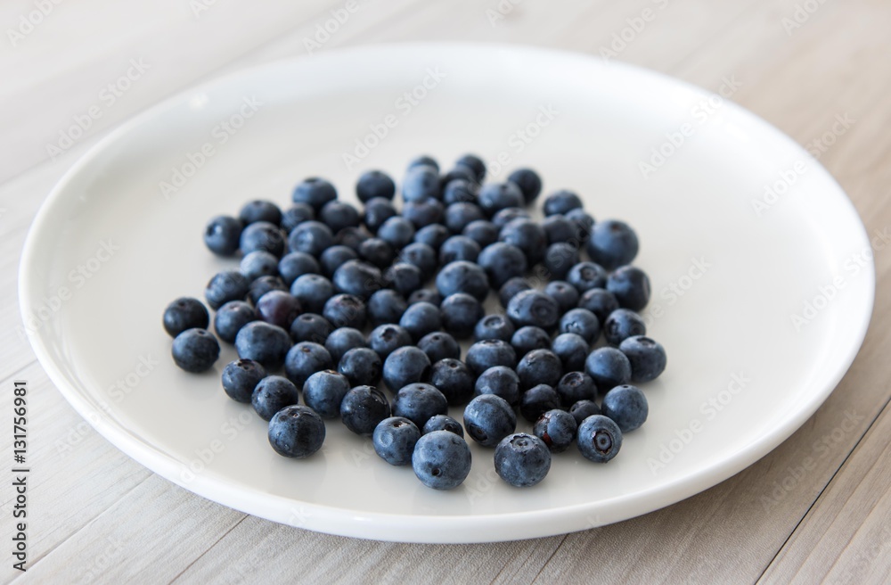 blueberries shallow depth of field blueberries shallow depth of field