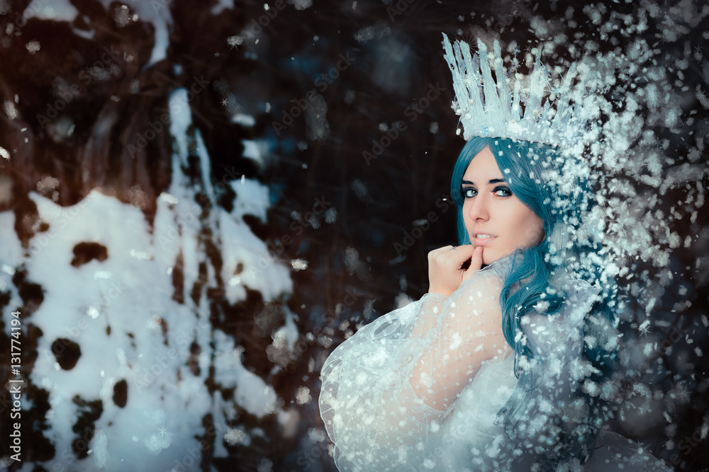 Obraz premium Snow Queen in Winter Fantasy Landscape