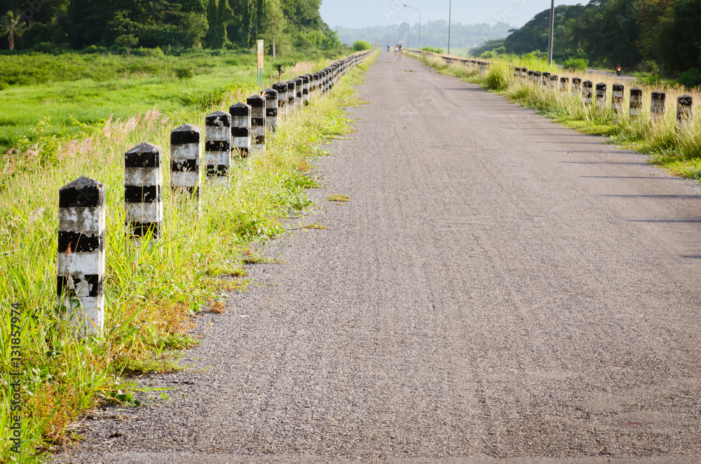 Obraz premium asphalt road in country