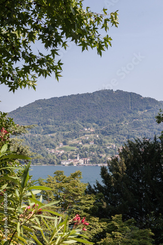 Εκτύπωση καμβά Vue sur Bellagio depuis le jardin de la Villa Carlotta - Lac de Côme en Italie