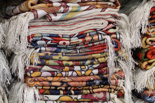 Teppiche in einem orientalischen Basar