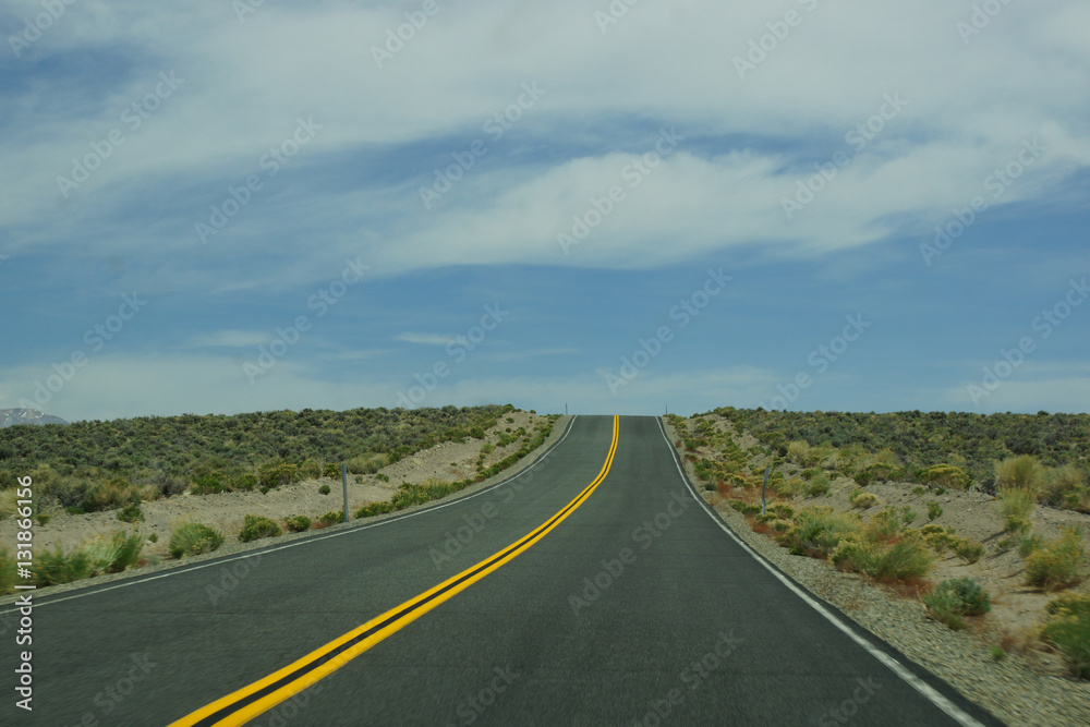 Fototapeta premium Hinterm Horizont gehts weiter
