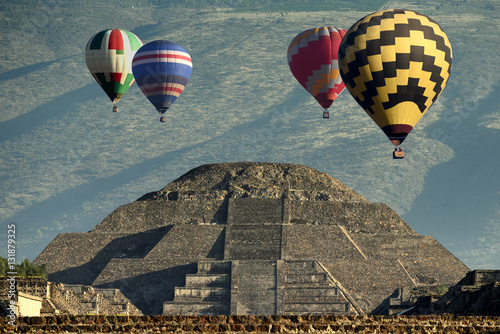 Balloons above pyramid of the moon - Teotihuacan, Mexico photo