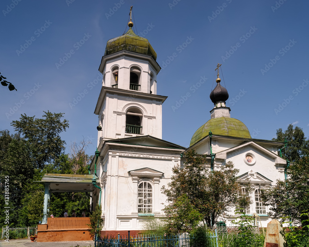 Fototapeta premium Tyumen, Russia - June 22, 2013: Church of Three Prelates Universal