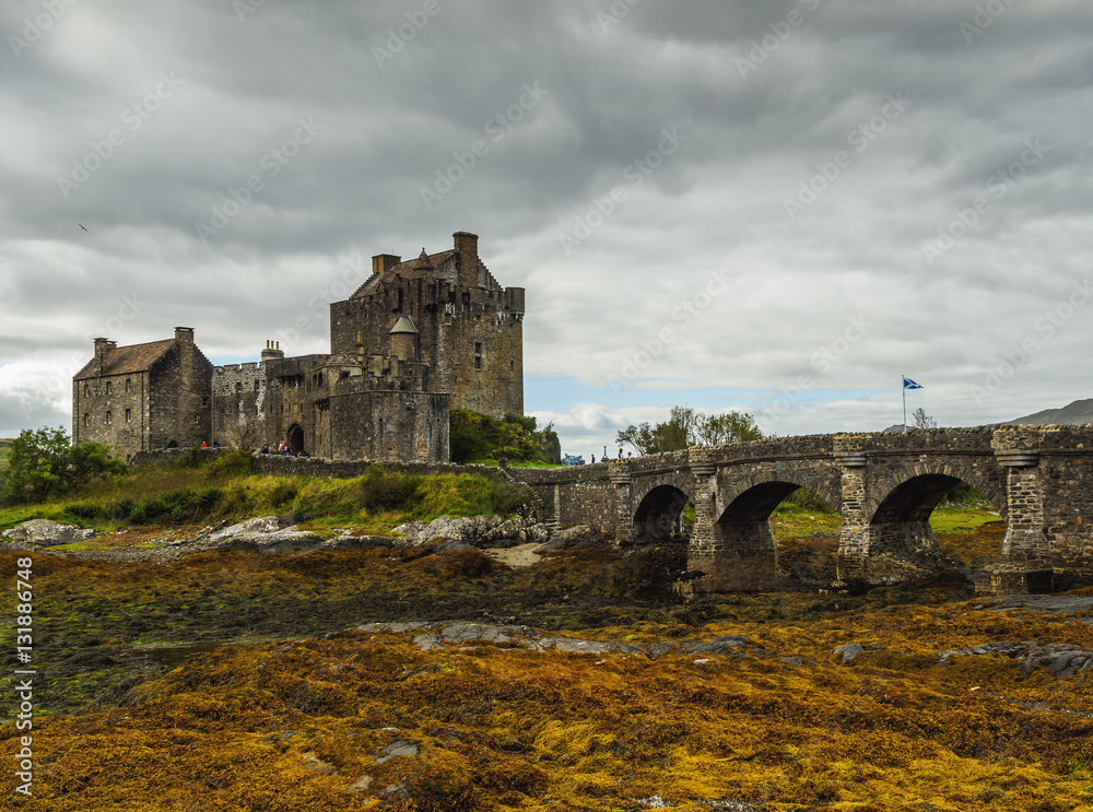 UK, Scotland, Highlands, Dornie, View of the Eilean Donan Castle.