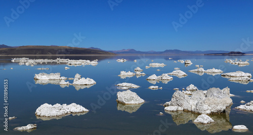 Vászonkép At Mono Lake in California's eastern Sierra, rocky structures called tufa form when minerals precipitate from the alkaline water
