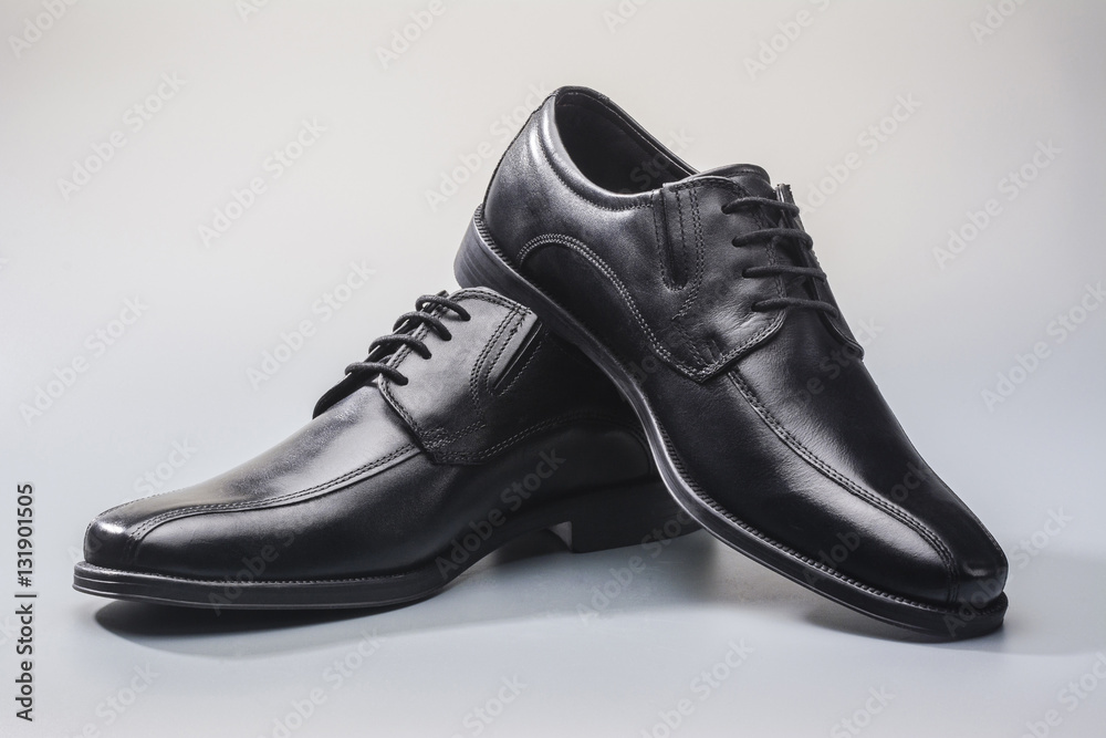 Black men's leather shoes