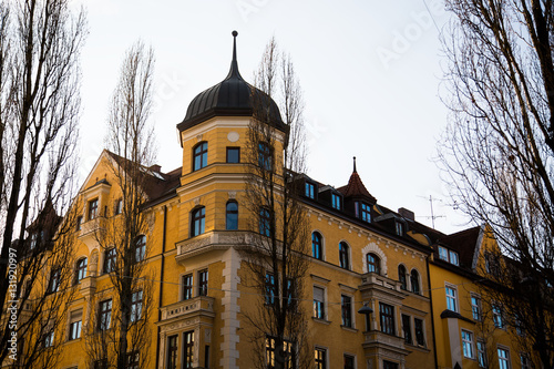 Altbau in München - Mietshaus photo