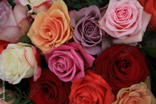 Mixed bridal roses © Studio Porto Sabbia