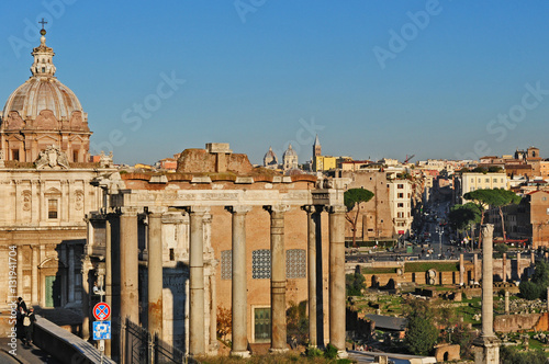 Roma, i Fori imperiali al tramonto