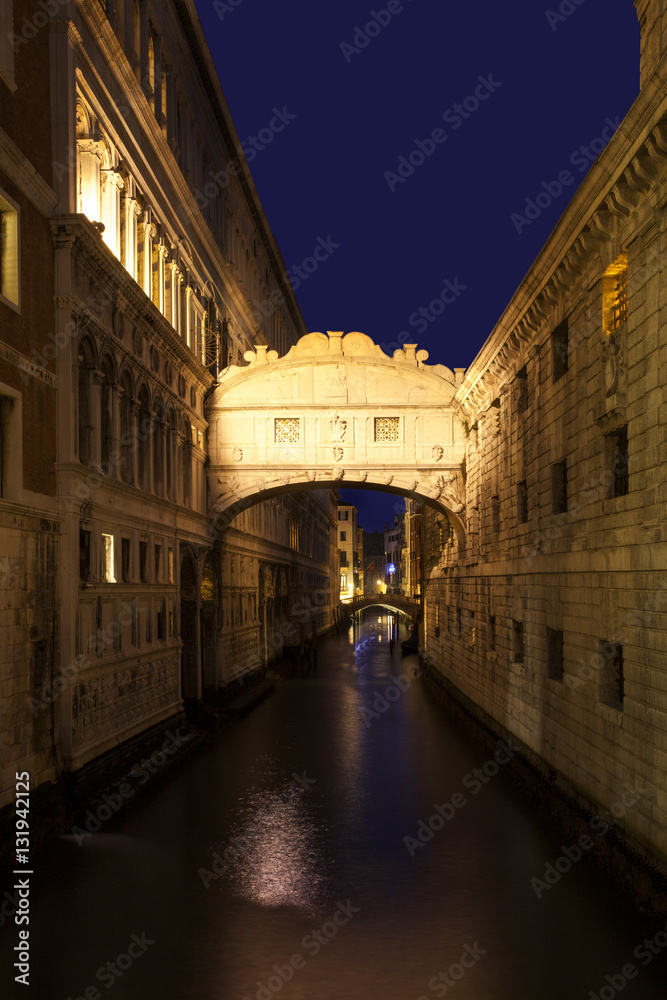 Venice, Italy's iconic Bridge of Sighs at twilight