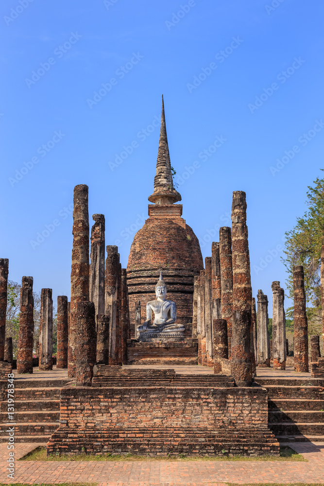 Obraz premium Wat Sa Si, Shukhothai Historical Park, Thailand