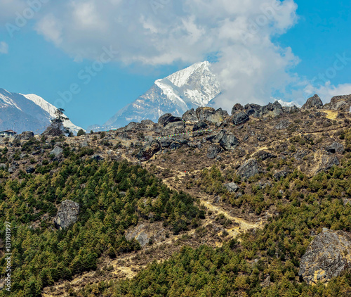 The upper paths from Namche to Thame - Nepal, Himalayas photo