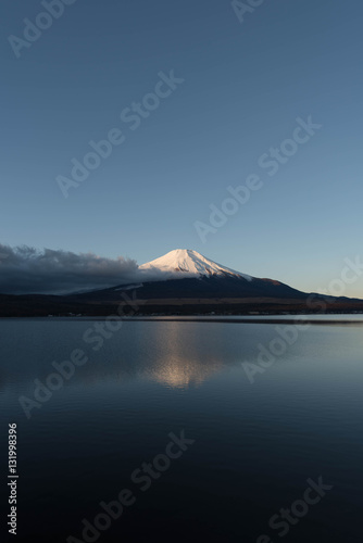 富士山 山中湖 反映 山梨県