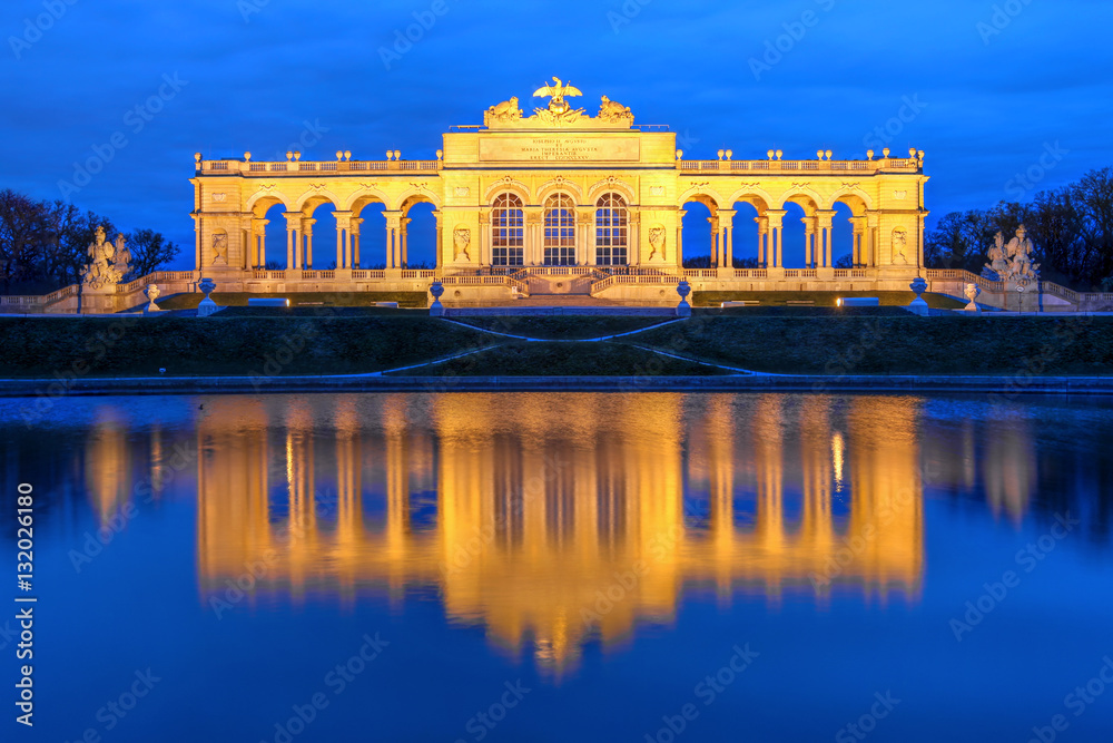 Naklejka premium Schobrunn Palace Garden Gloriette, Vienna, Vienna