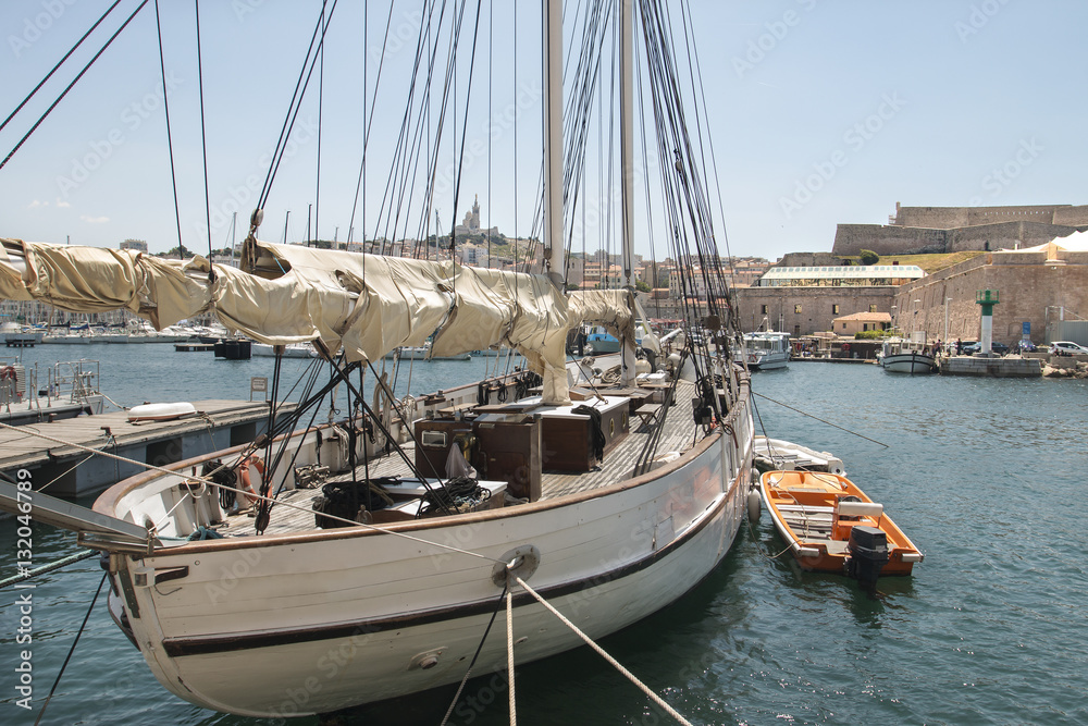 Barco velero Marsella, sailboat Marseille