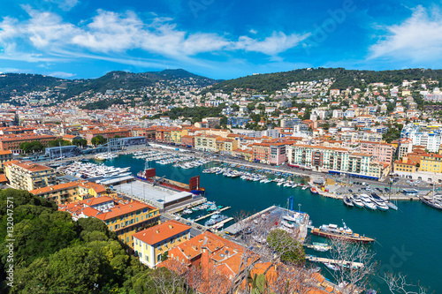 Panoramic view of port in Nice © Sergii Figurnyi