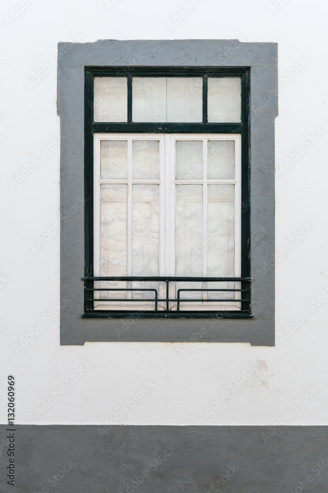 Portuguese window