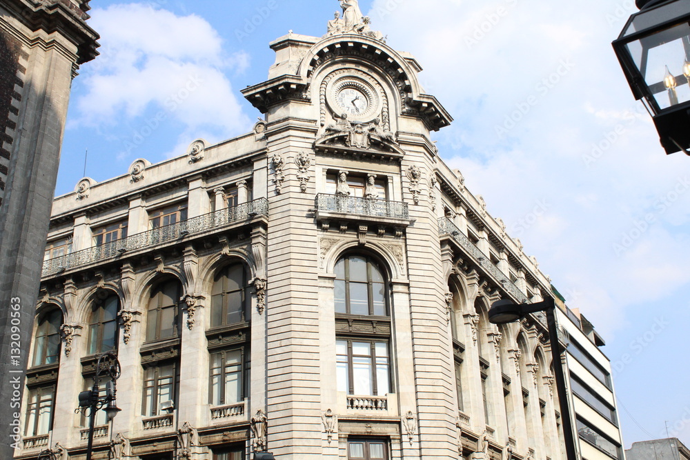 Fototapeta premium esquina del relog