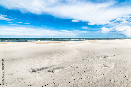 Fototapeta Naklejka Na Ścianę i Meble -  Blue sky, beach and sea, landscape, in the summer vacation, Poland