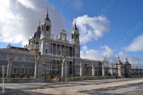 Cattedrale dell'Almudena - Madrid photo
