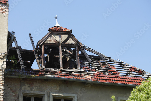 Ausgebranntes Haus, Dachgeschoss photo