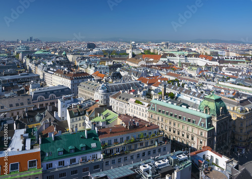 Canvas Print Aerial view of Vienna city center from Cathedral
