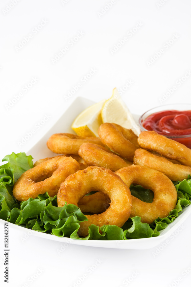 Fried calamari rings with lettuce and ketchup, isolated on white background
