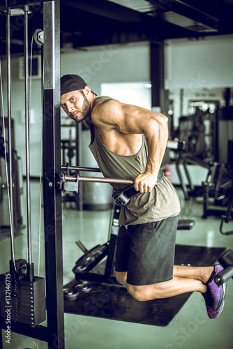 Dips in fitness center.