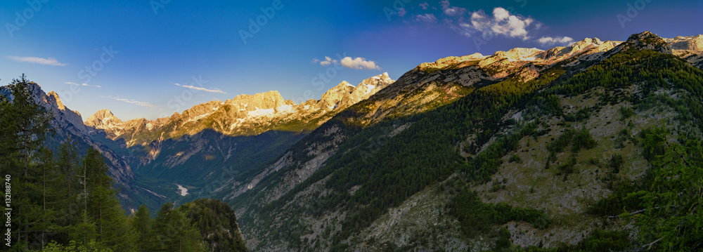 Fototapeta premium panorama of the Julian Alps, Slovenia, around the mountain pass