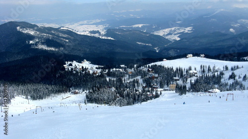 ski ski lift photo