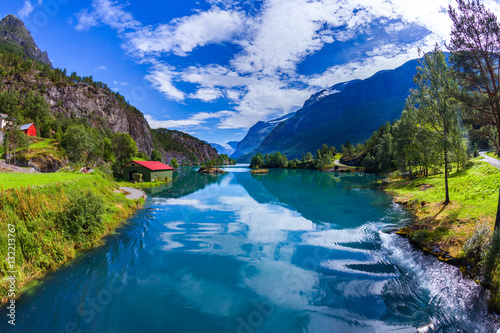 Fototapeta Naklejka Na Ścianę i Meble -  Beautiful Nature Norway Lovatnet lake.
