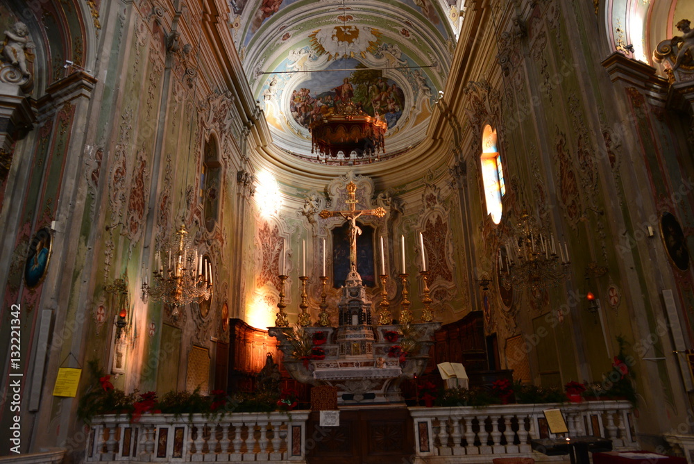 Innenraum der Barockkirche San Giovanni Battista von Cervo