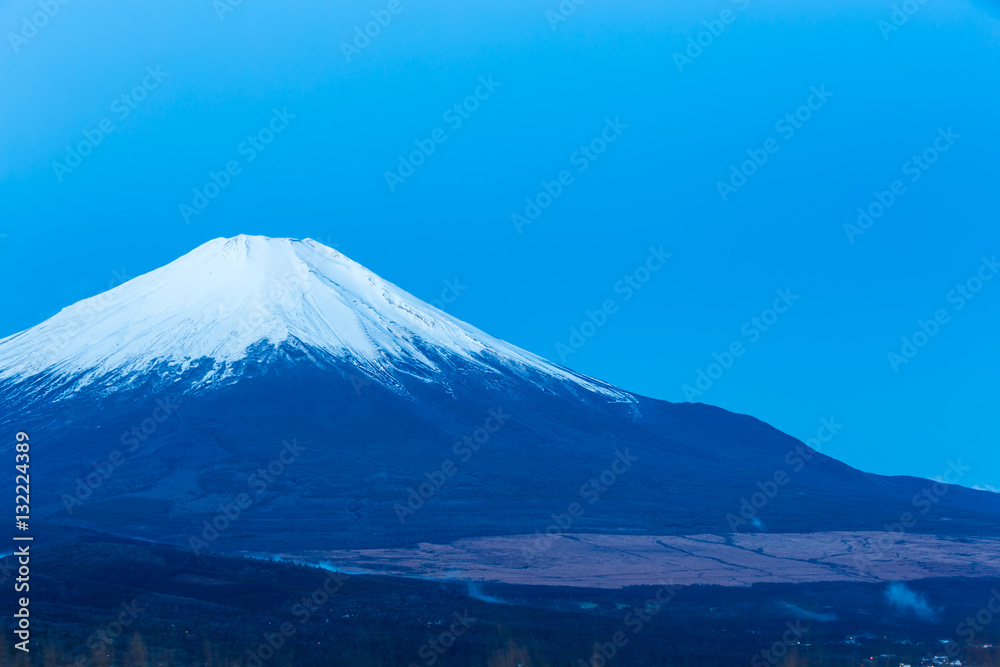 Mt. Fuji at dawn.Shot in the early morning.The shooting location is Lake Yamanakako, Yamanashi prefecture Japan.