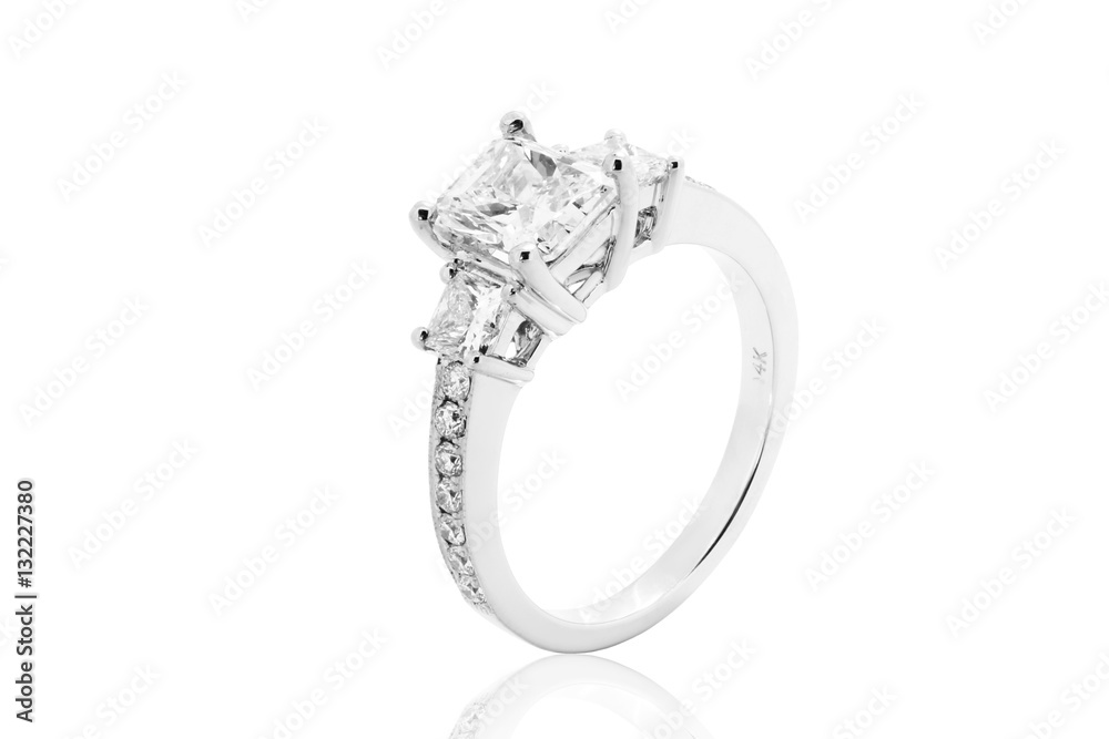 anillo de diamantes joyeria con brillantes anillo de diamantes joyeria con brillantes