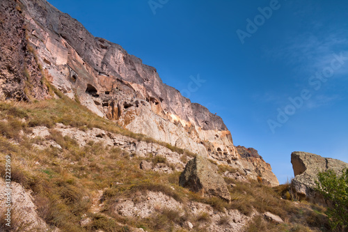 Skalne miasto Wardzia w Gruzji. The rock city Vardzia in Georgia.