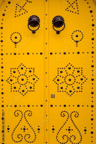 Ornate Tunisian door, tradi...
