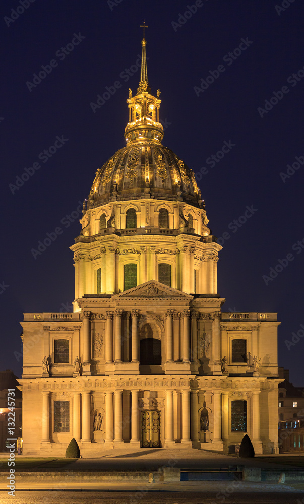 Cathedral Les Invalides in Paris at midnight