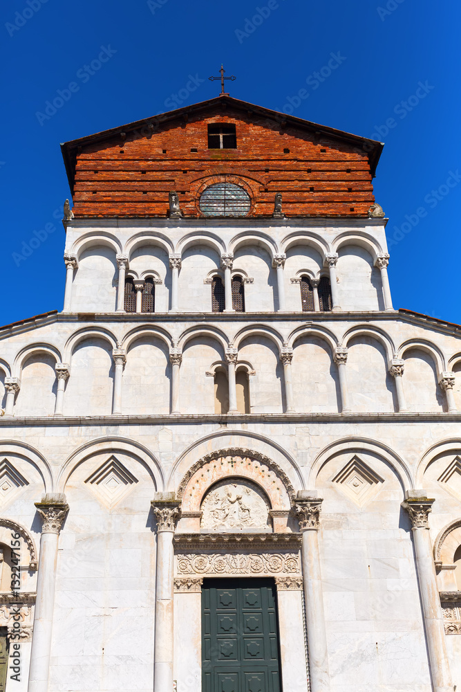 Chiesa di Santa Maria Forisportam in Lucca