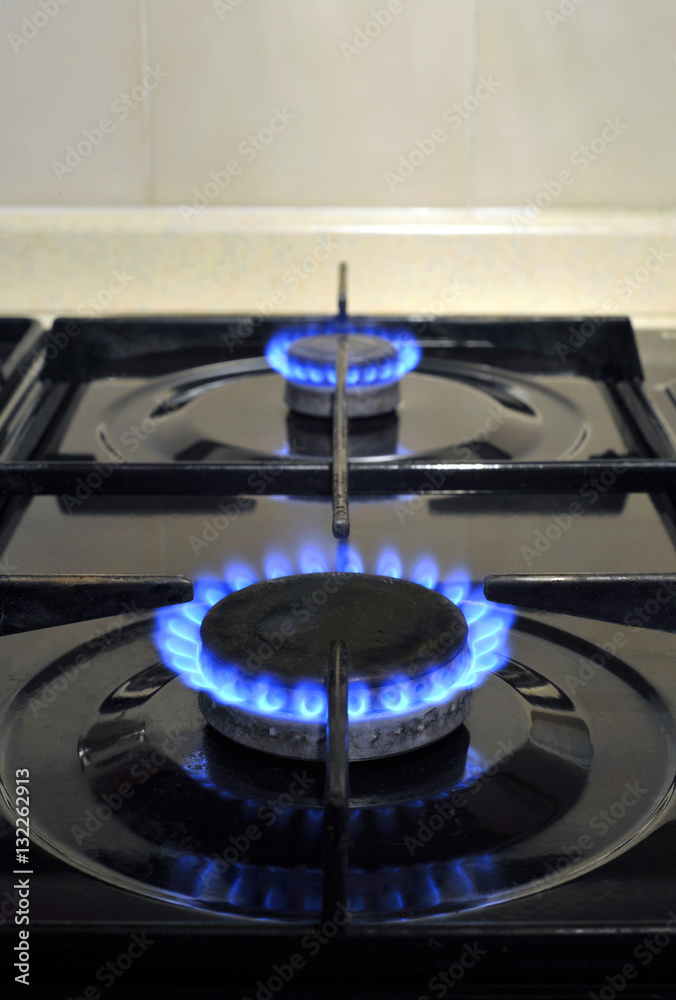 Gas
