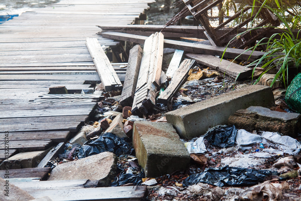 Obraz premium Dump site photo for promotion of recycle project for better environment