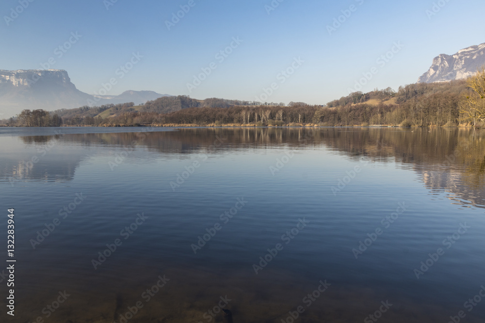 Lac de Sainte Hélène - Savoie.