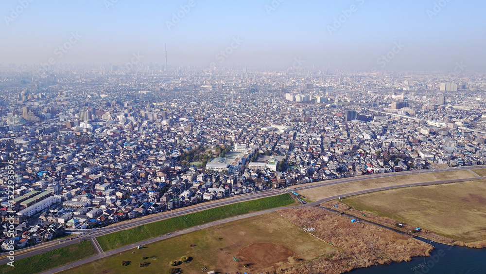江戸川上空から見た東京