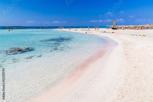 Fototapeta Naklejka Na Ścianę i Meble -  Famous pink coral Elafonissi beach on western Crete, Mediterranean sea, Greece