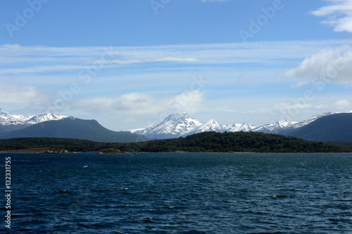 The Beagle channel separating the main island of the archipelago of Tierra del Fuego and lying to the South of the island. © b201735