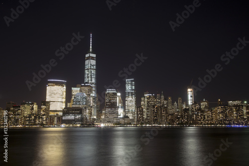 Manhattan by night © Paul