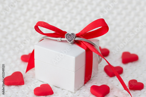 Fotografía Silver bracelet with charms