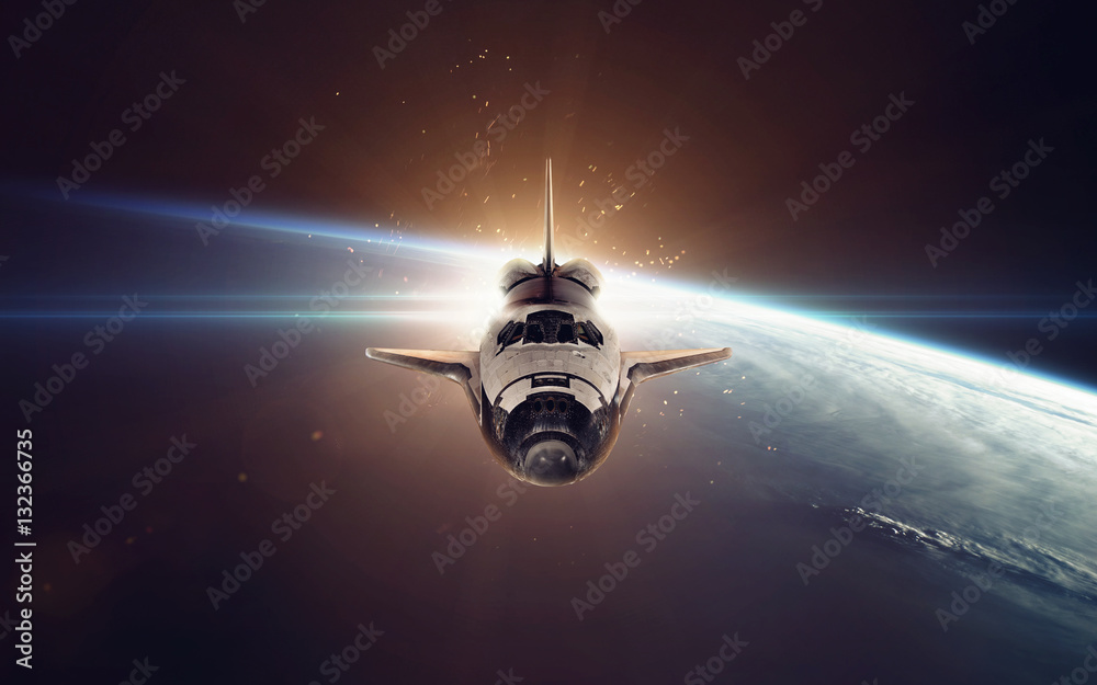 Fototapeta Wahadłowiec startujący w misji. Elementy tego obrazu dostarczone przez NASA