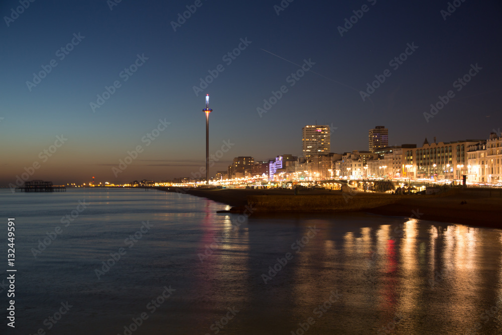 Fototapeta premium Brighton seafront at sunset