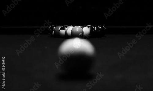 Obraz na plátně Balls Racked and Ready to be Broken